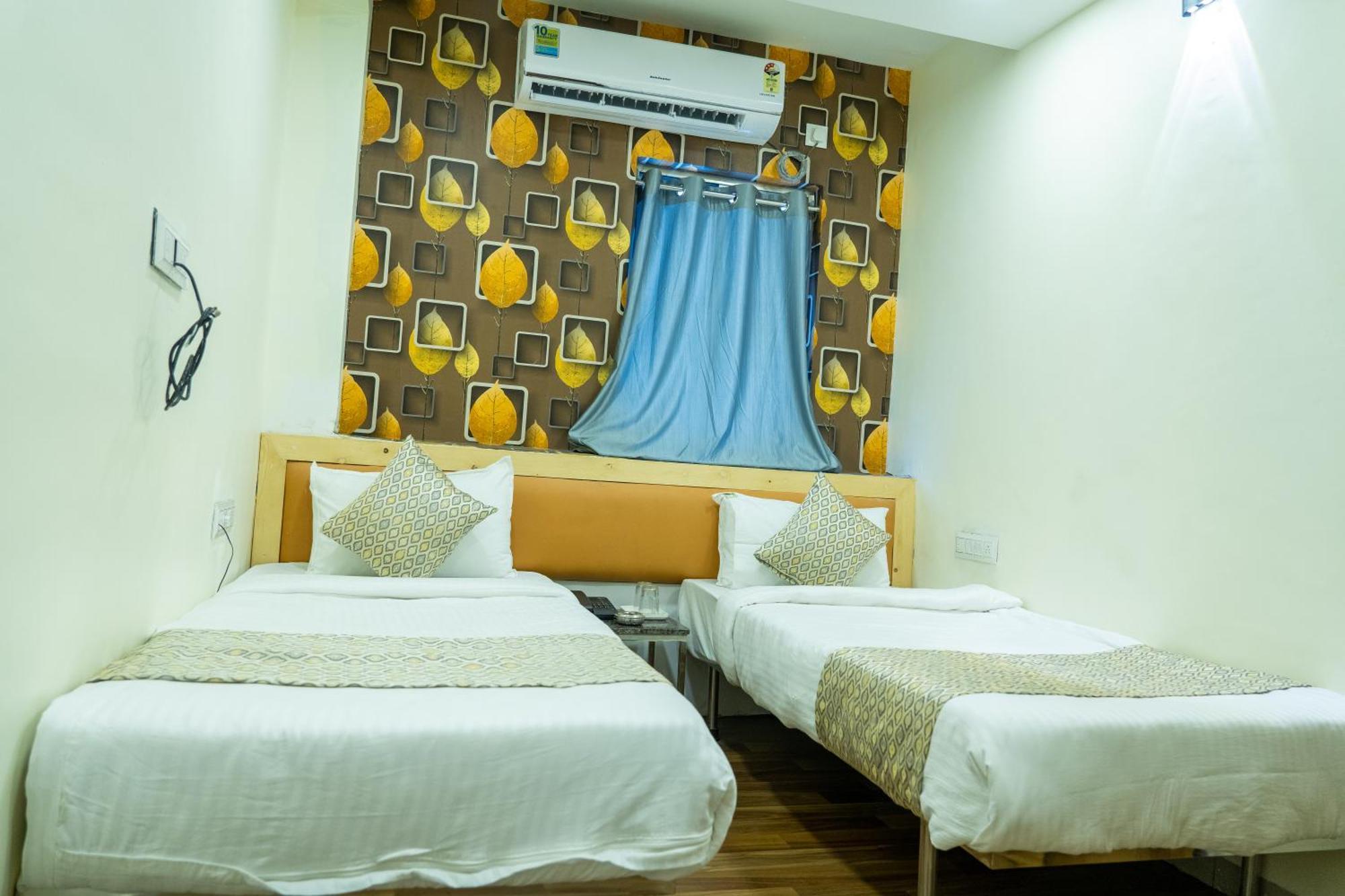 Hotel Alexa By Abc Ahmedabad Exterior foto